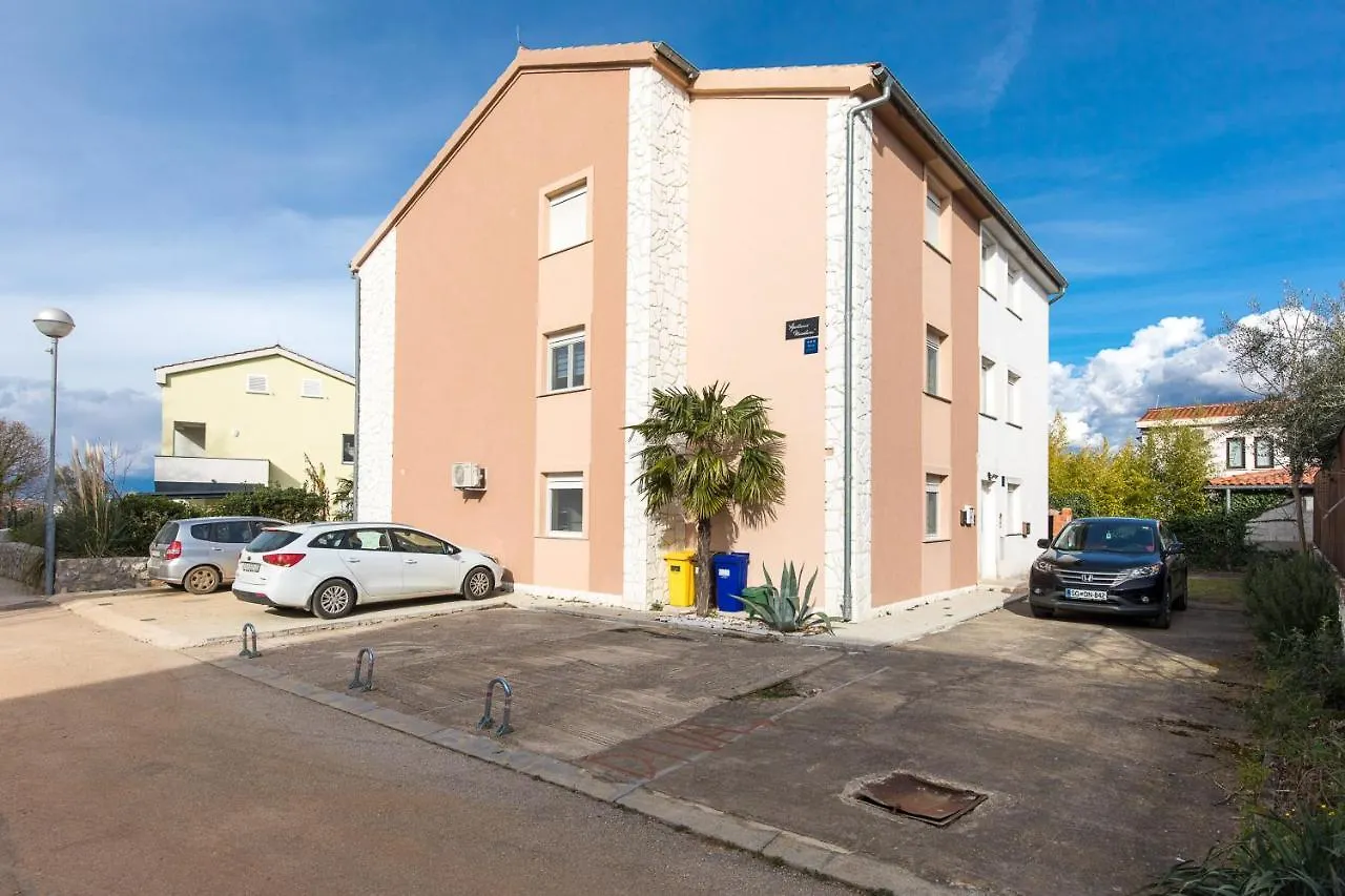New Renovated Apartment Urska Malinska Croatia